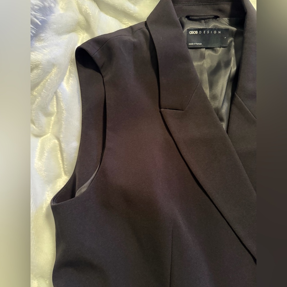 ASOS Black Sleeveless Blazer - Picture 9 of 14